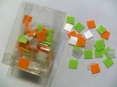více - Plastové čtverečky 15 x 15mm  84ks  zelené, oranžové, perleťové