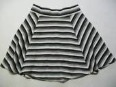 více - 1212 Teplá sukně černo-šedo-bíle pruhovaná  10 let