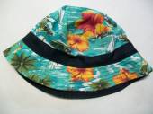 více - 1212 Oboustranný klobouk zelený s květy a tm.modrý   obvod 50cm