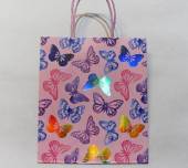 více - Střední dárková taška růžová s motýlky    18 x 21cm