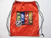 více - 0605 Nový sáček na přezůvky červený s obr.Avengers   33 x 43cm