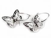 více - Lehké kovové náušnice s motýlky 